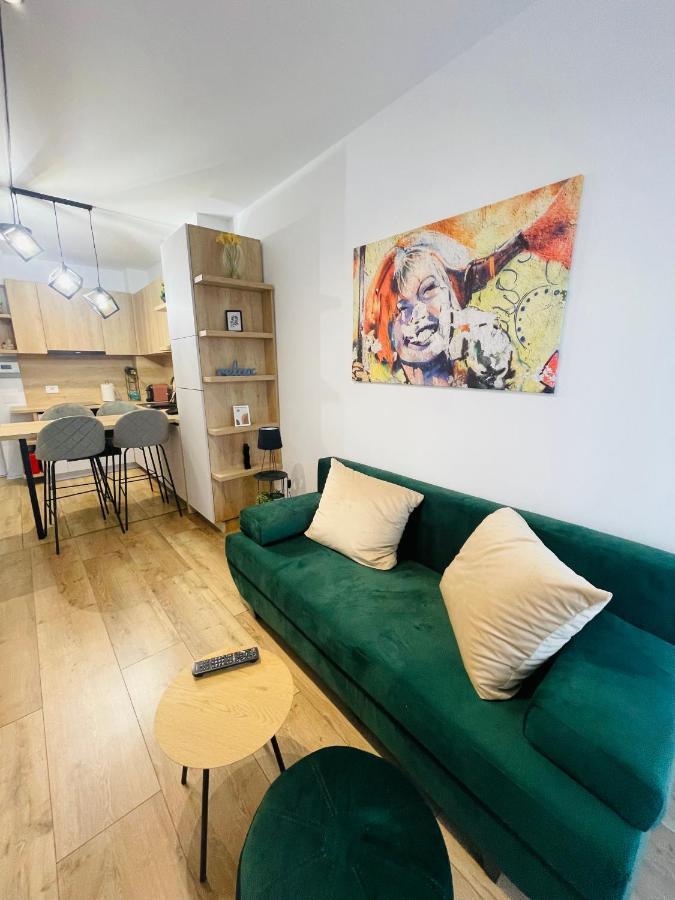 Sara Onestilor Prima Apart Oradea Exteriör bild